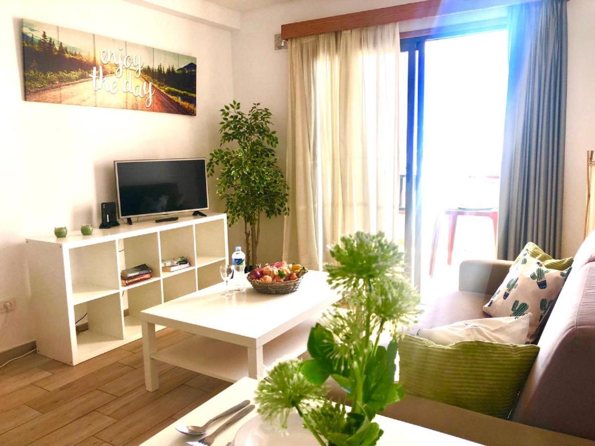 Appartement Amazing Sea Views In Cactus Blanco à Los Cristianos  Extérieur photo
